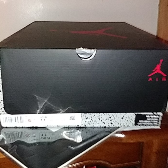 Brand new Jordan 6 carmines - Picture 6 of 6